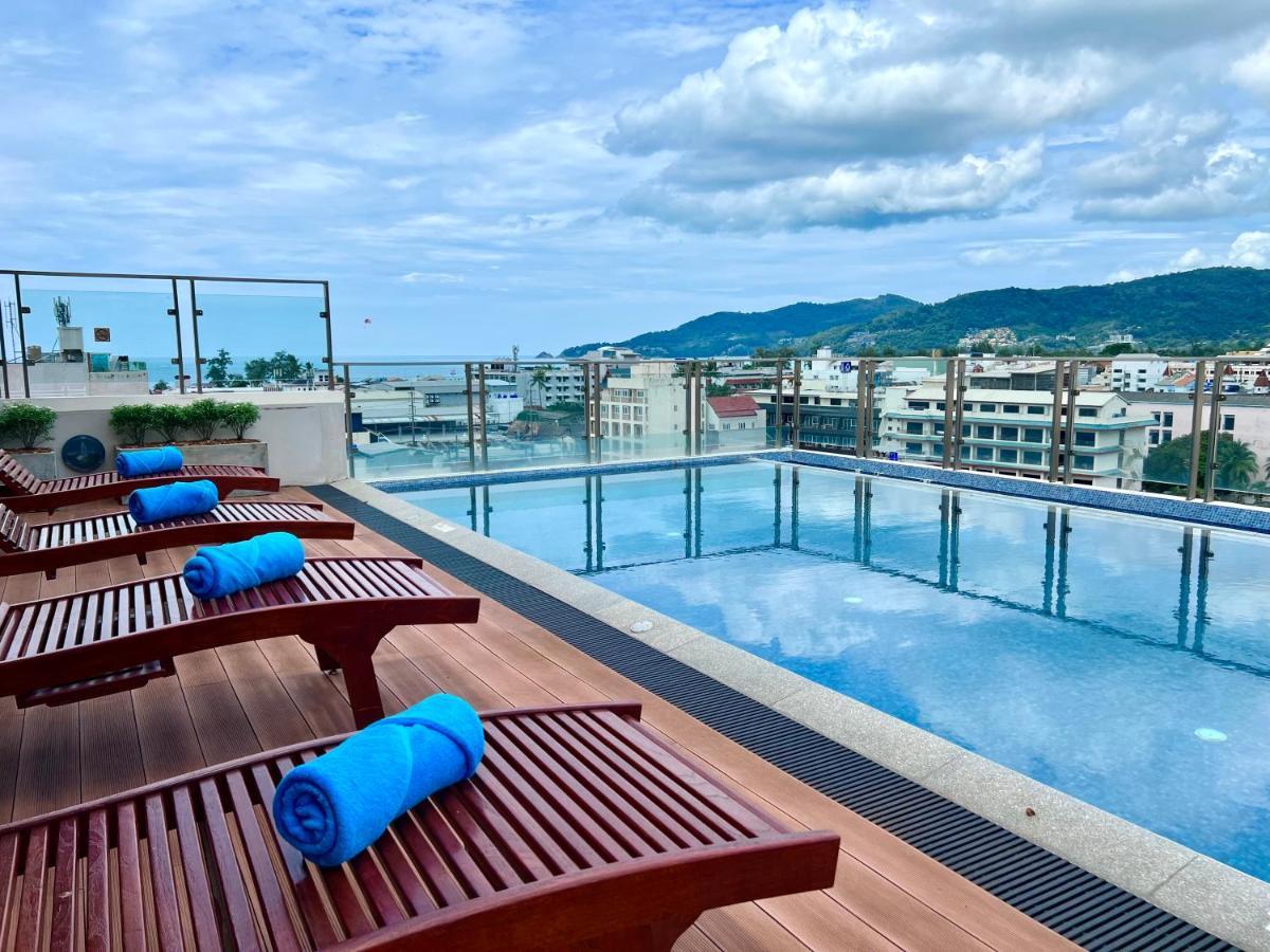 Hotel Centro One Patong Esterno foto