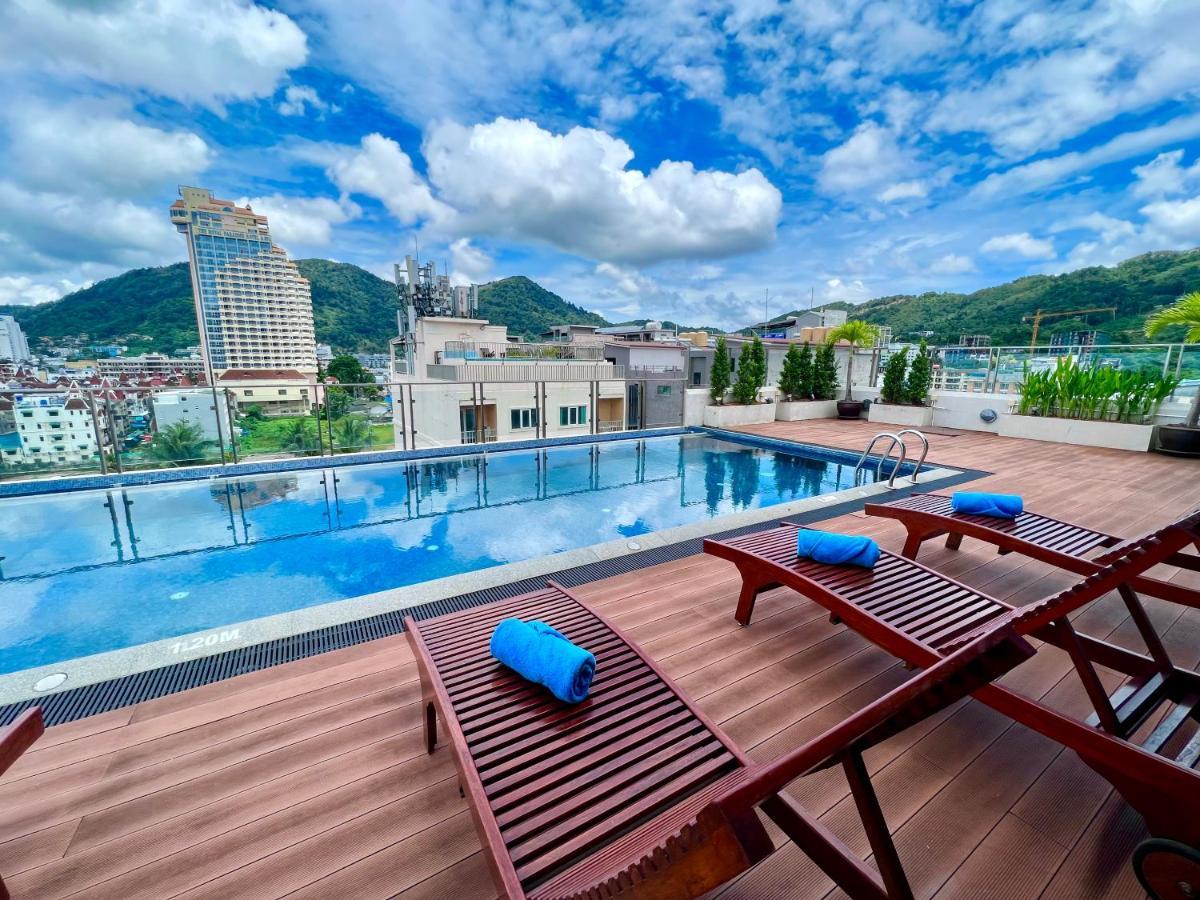 Hotel Centro One Patong Esterno foto